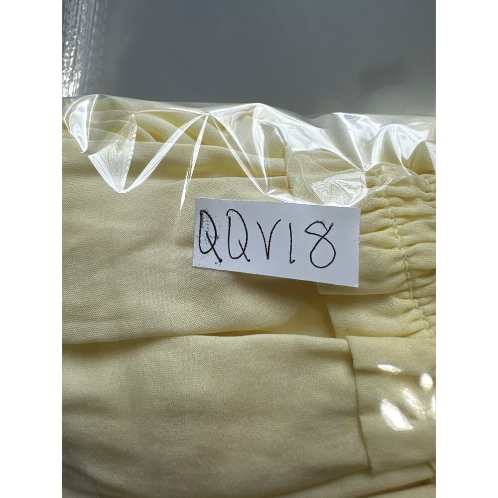 Banana Republic NWT Stretch-Crepe Open Back Dress Sz S Butter Yellow-Dirt Spot - Picture 9 of 9